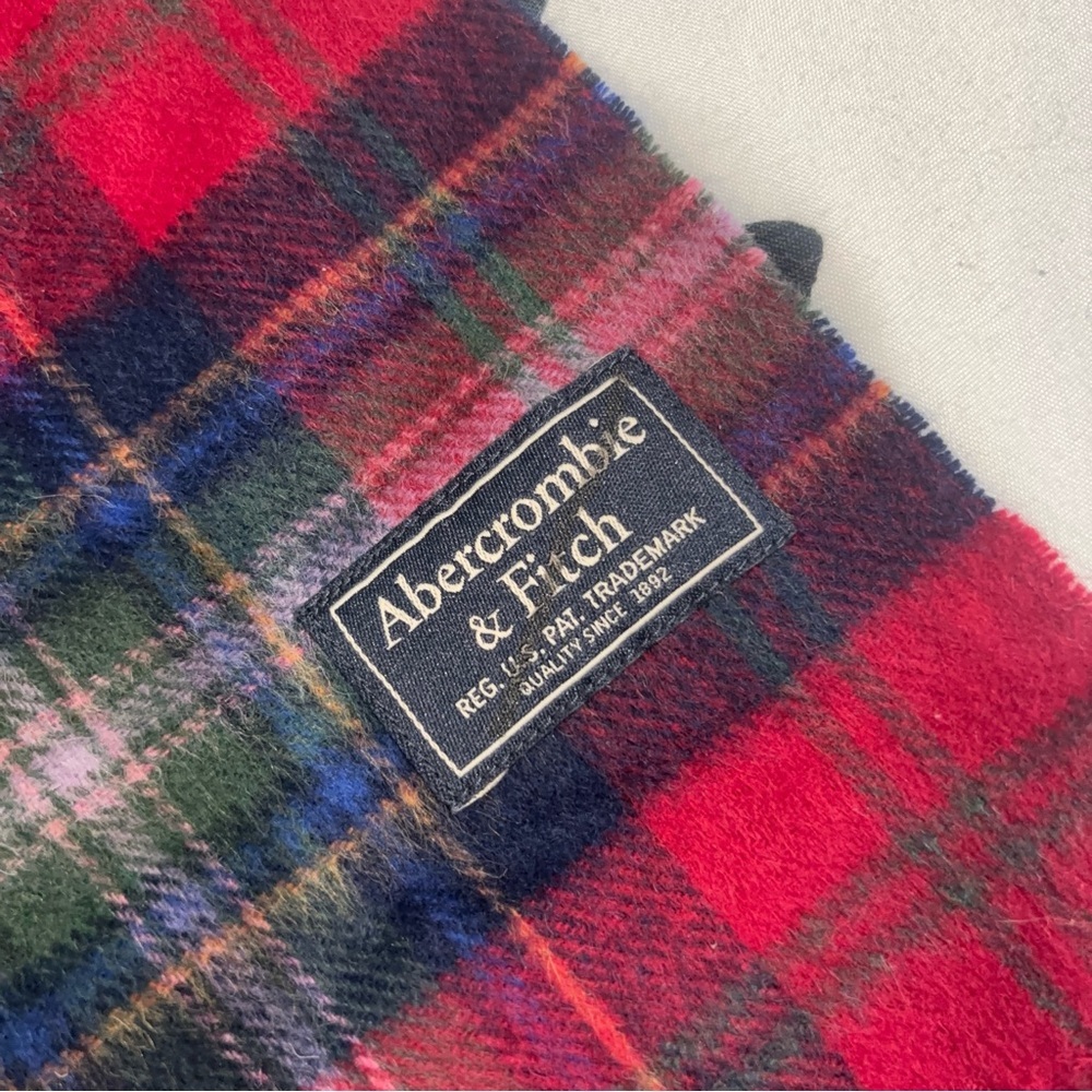 Abercrombie & Fitch Cashmere Unisex Gray and Red Checkerboard long 🧣 - Picture 3 of 4